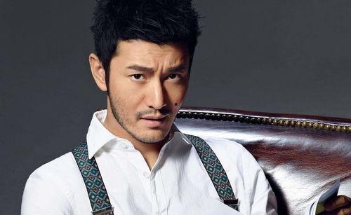 黄晓明小天后爆料视频,揭秘娱乐圈幕后真相 第2张 黄晓明小天后爆料视频,揭秘娱乐圈幕后真相 第2张